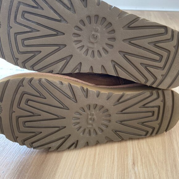 UGG Boots Size 8 Chesnut - Picture 3 of 7